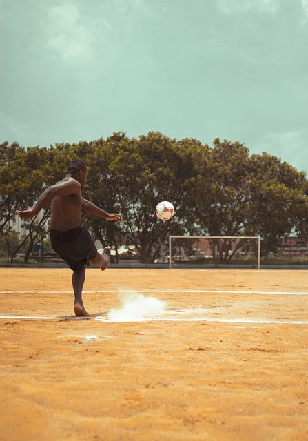 C罗短暂转会世俱杯，租借切尔西与梅西同场竞技，FIFA批准绿灯.