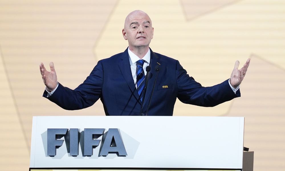 他以高价出 他以高价出